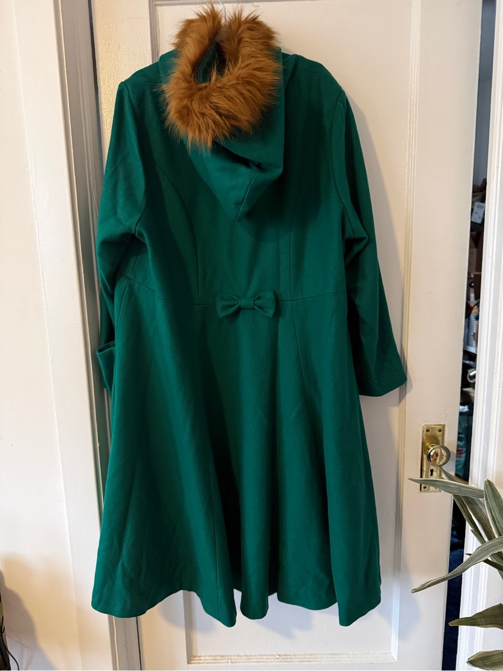 ModCloth x Collectif When Autumn Leaves Are Falling From The Tree Hooded Coat 24 - Picture 3 of 9